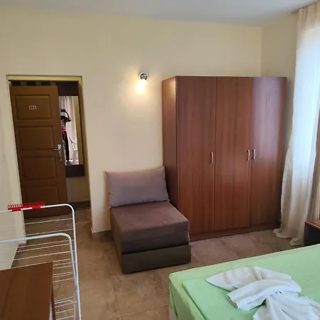 Guest house амон ра 2 3*